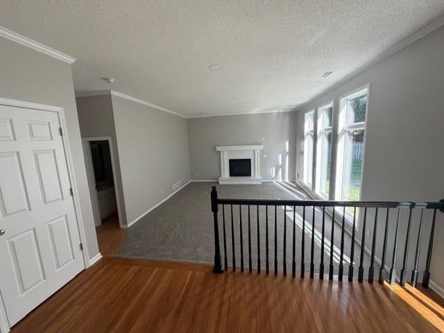 421 Stacey Drive — photo 2