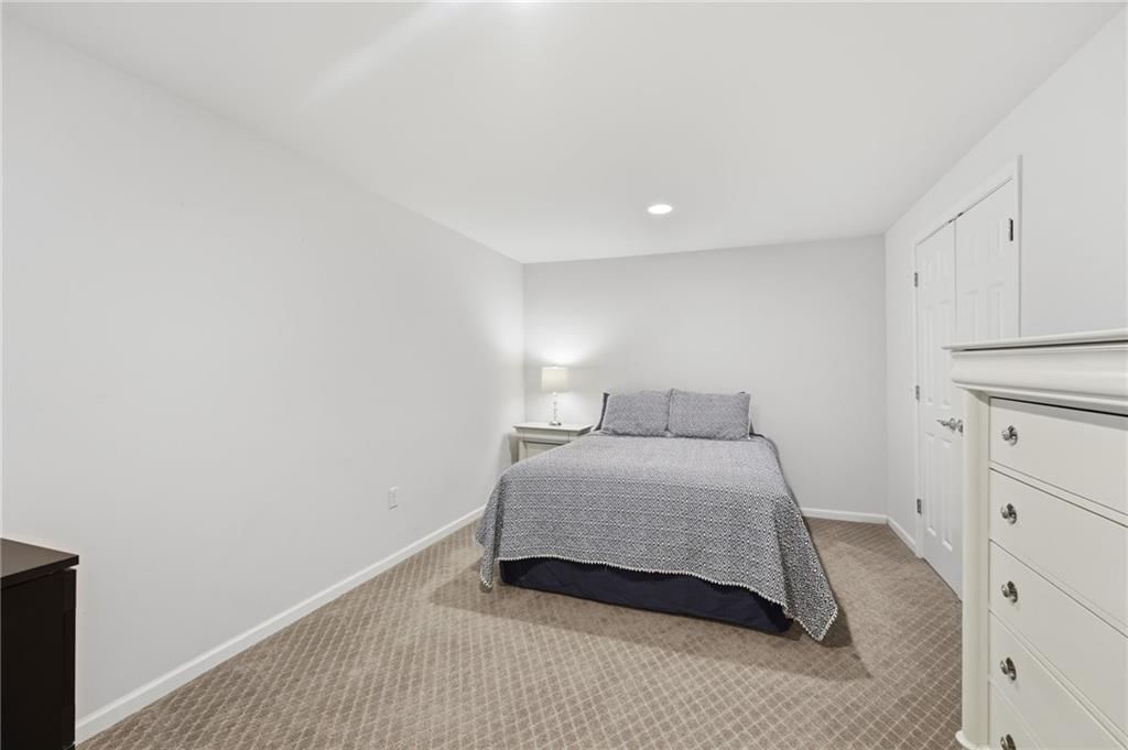 12843 Cambridge Road — photo 41