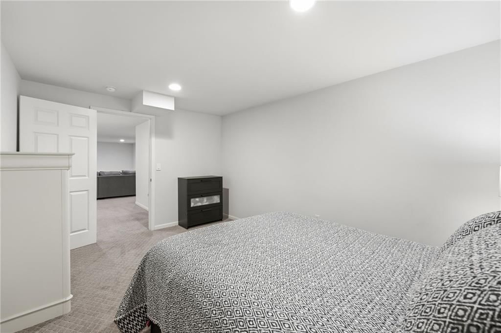 12843 Cambridge Road — photo 42
