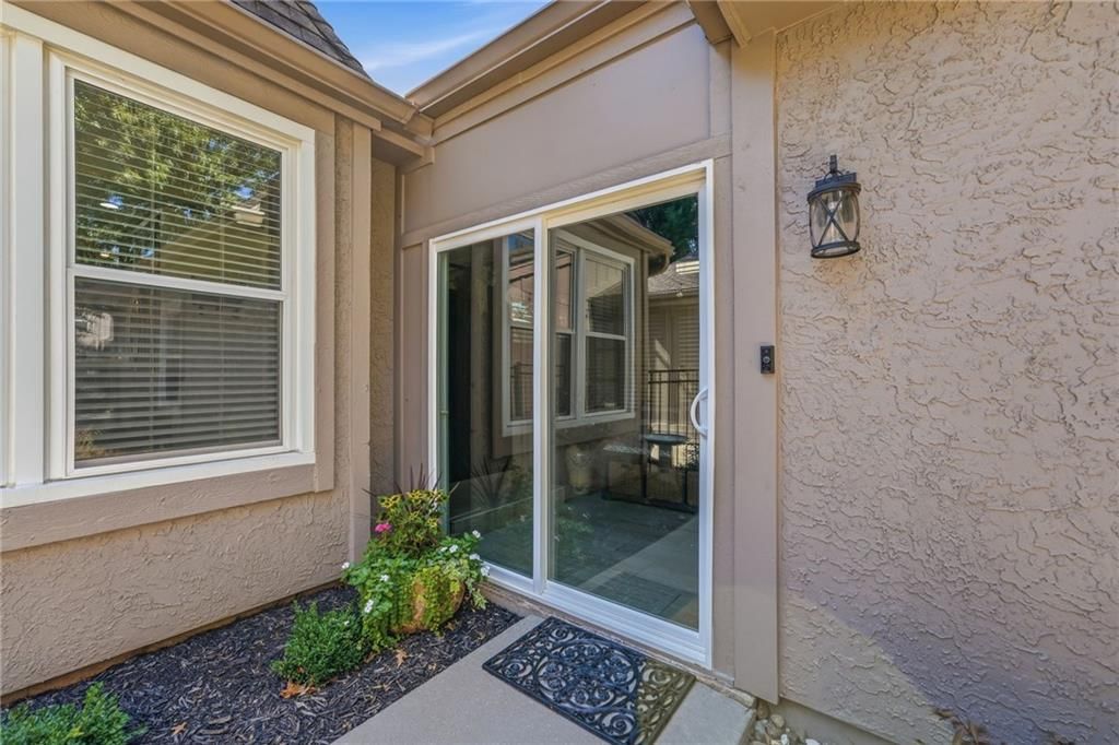 12843 Cambridge Road — photo 45