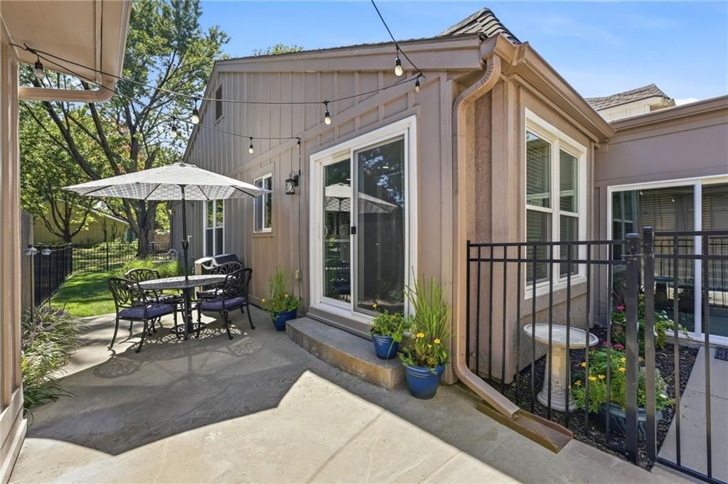 12843 Cambridge Road — photo 47