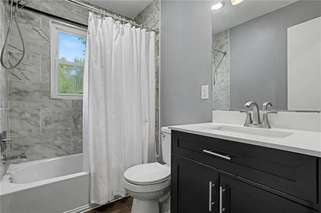 2825 N 76th Street — photo 18