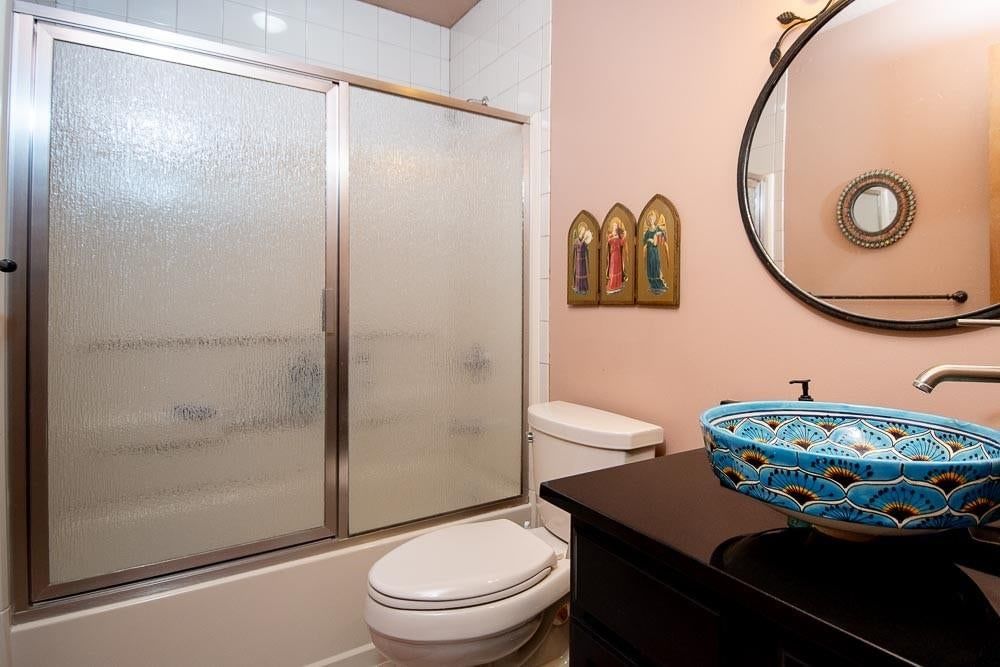 3000 University Drive — photo 17