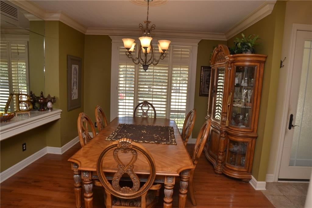 6328 N Spruce Avenue — photo 16