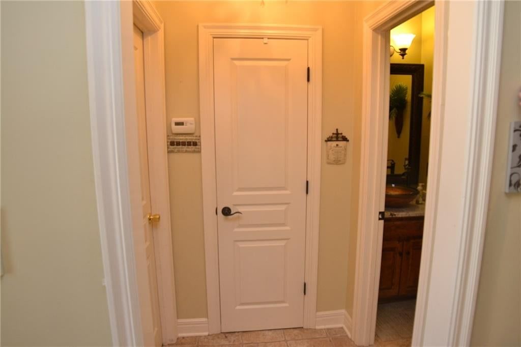 6328 N Spruce Avenue — photo 20