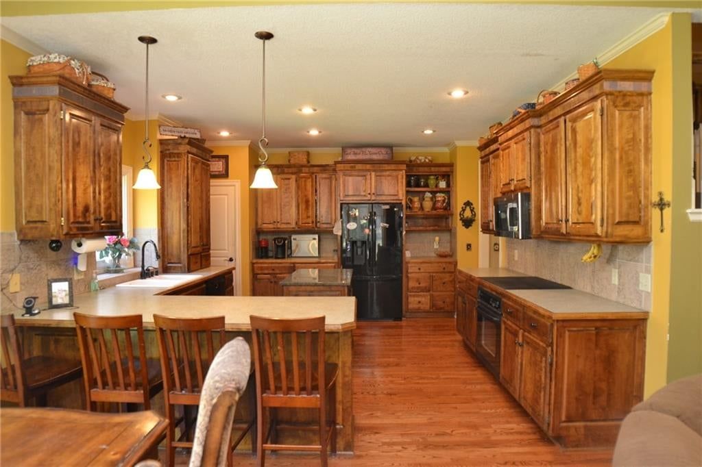 6328 N Spruce Avenue — photo 25