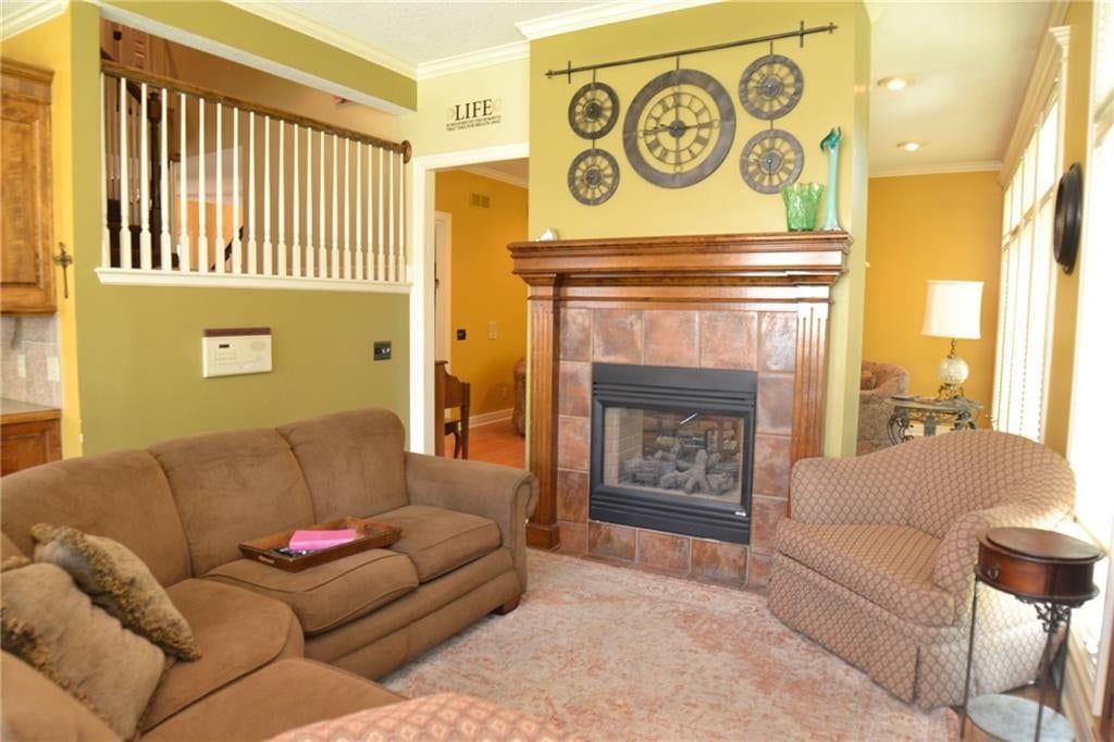 6328 N Spruce Avenue — photo 31