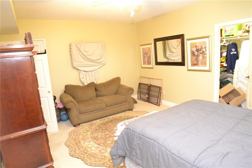 6328 N Spruce Avenue — photo 71