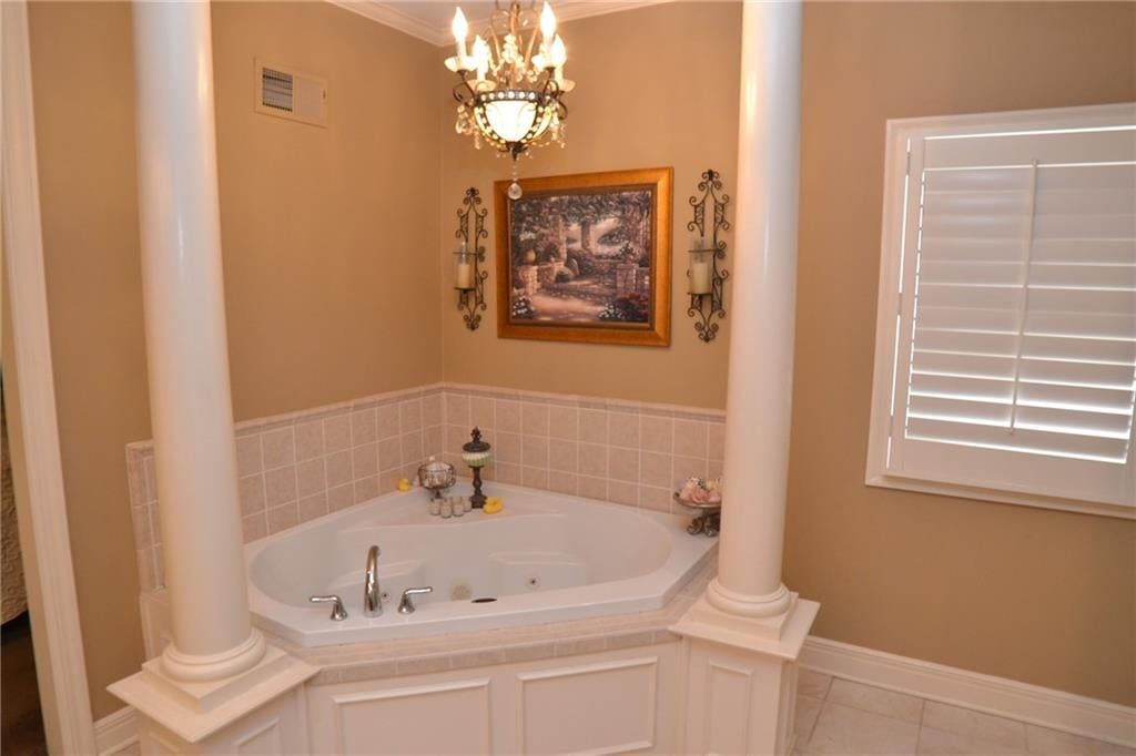 6328 N Spruce Avenue — photo 74