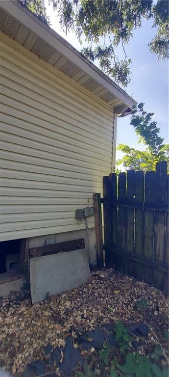 100 S Dittman Street — photo 48