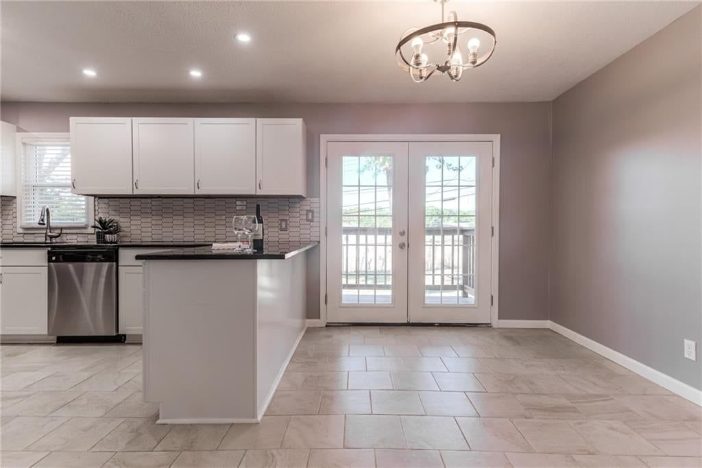 9534 Connell Drive — photo 7
