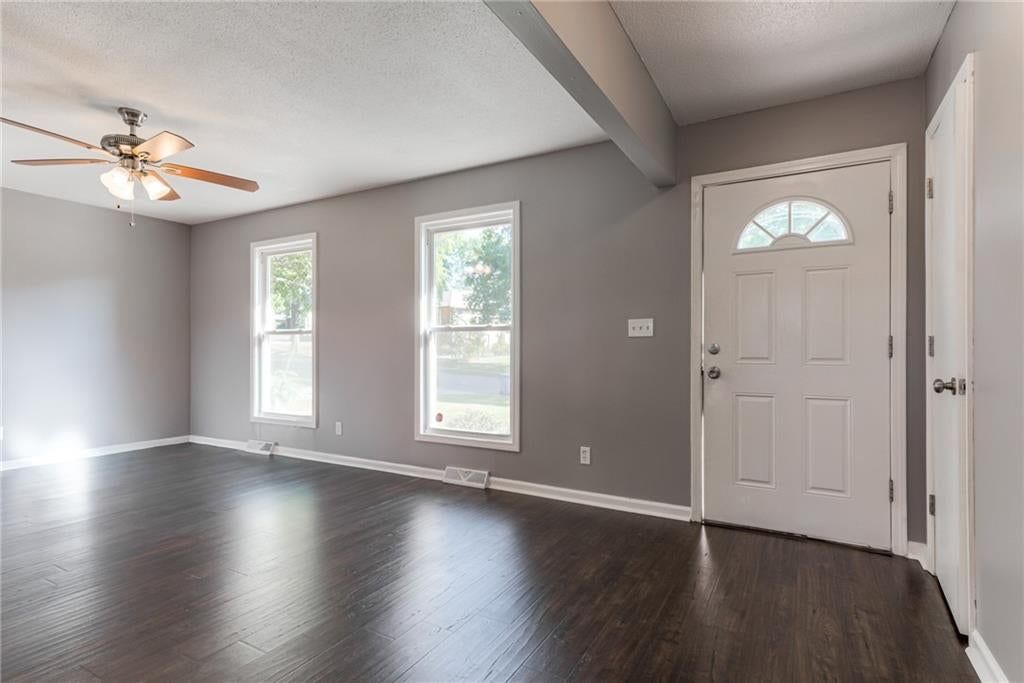 9534 Connell Drive — photo 14