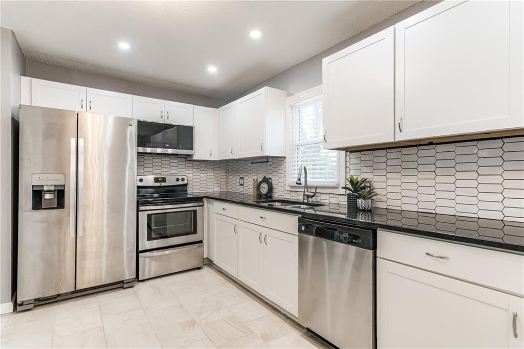 9534 Connell Drive — photo 22