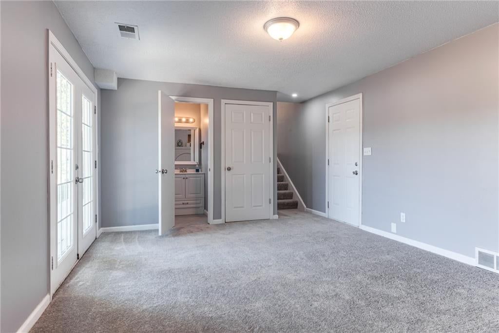 9534 Connell Drive — photo 36