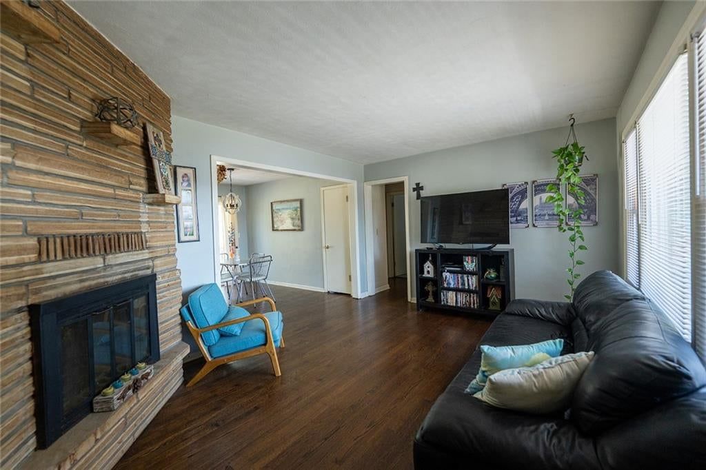 136 NW North Shore Drive — photo 8