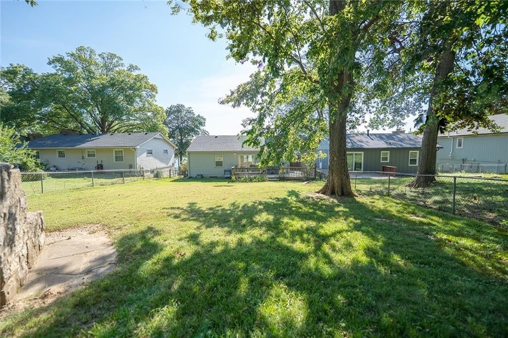 136 NW North Shore Drive — photo 35