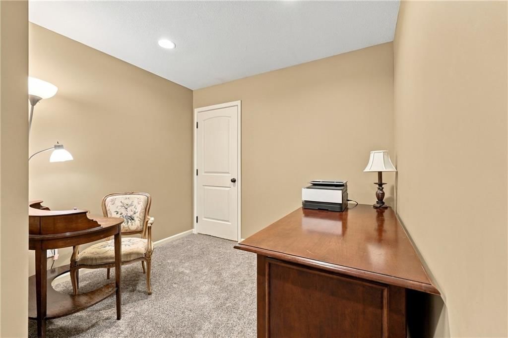17625 Rock Island Drive — photo 10