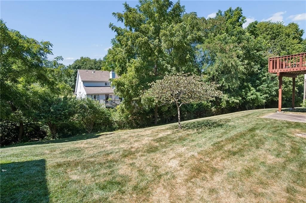 7418 N PROSPECT Avenue — photo 31