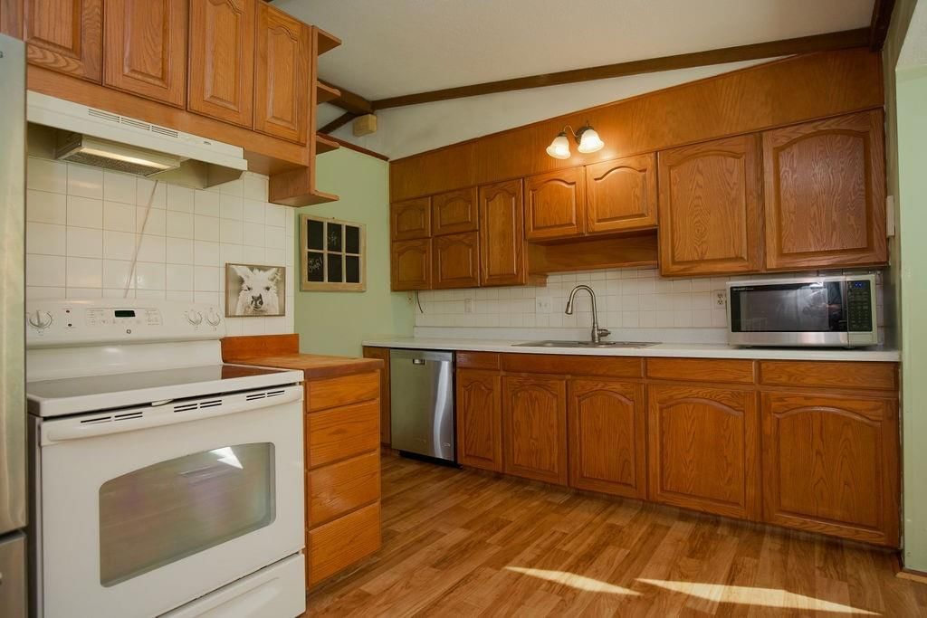 8602 Everett Street — photo 8