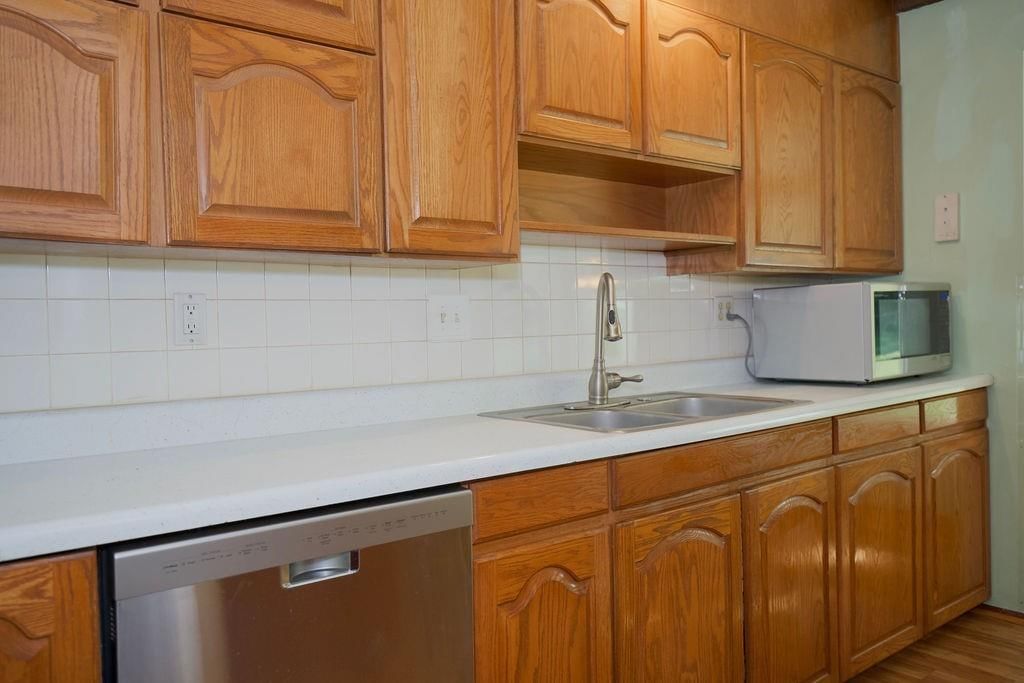 8602 Everett Street — photo 11