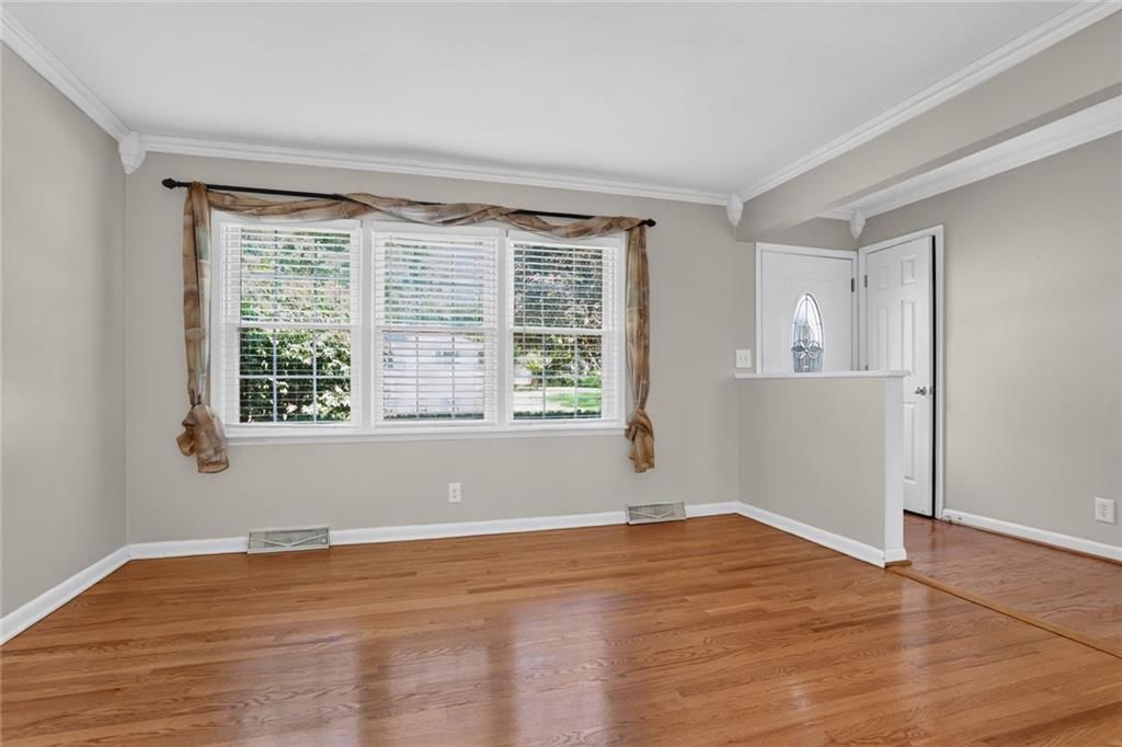 9211 W 76th Terrace — photo 4