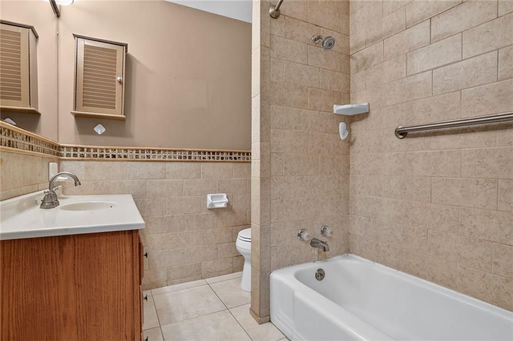 9211 W 76th Terrace — photo 9
