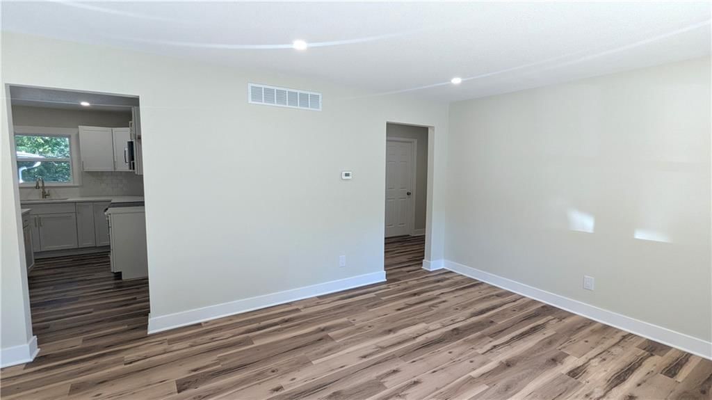 10427 Richmond Avenue — photo 9