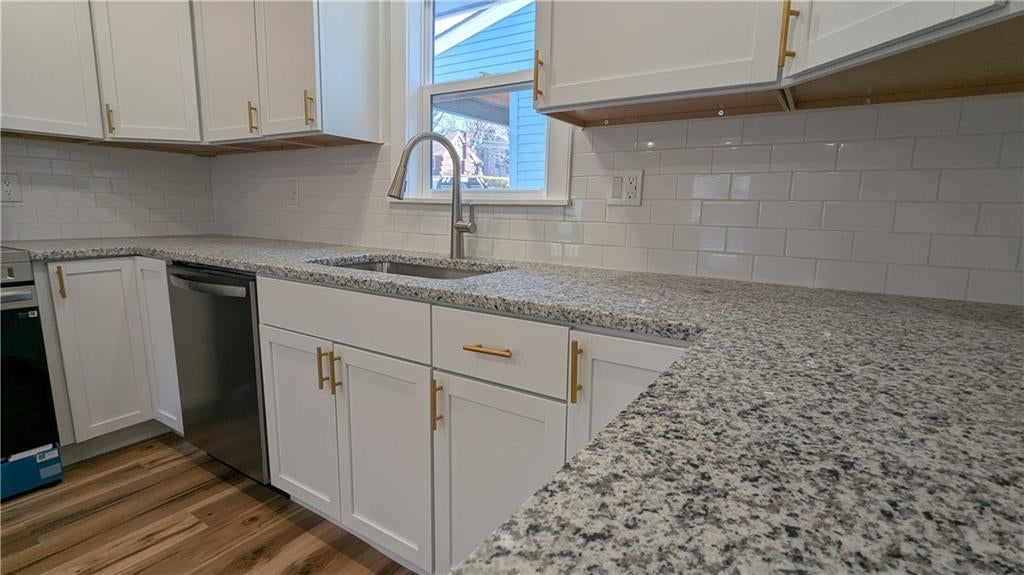 3403 E 62 Street — photo 11