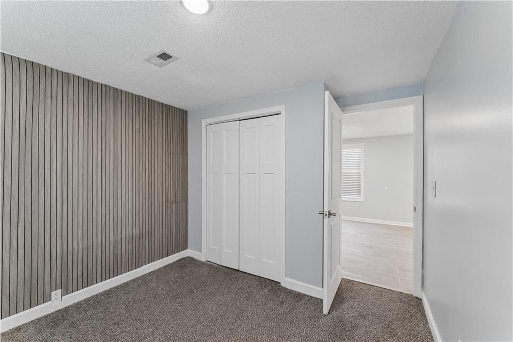 3219 Donnelly Avenue — photo 24