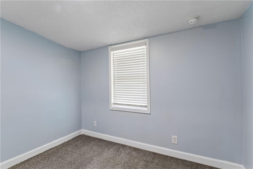 3219 Donnelly Avenue — photo 27