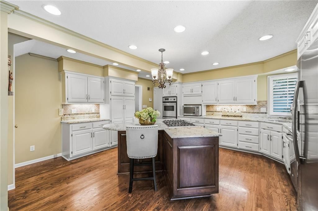 7507 W 101 Terrace — photo 12