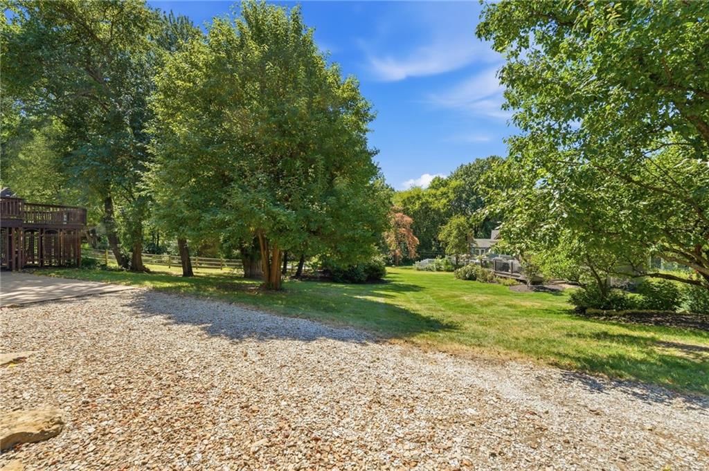 7507 W 101 Terrace — photo 49