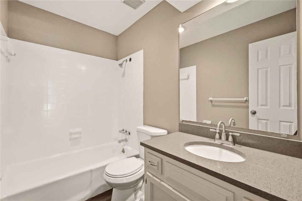 10752 Oakmont Street — photo 14