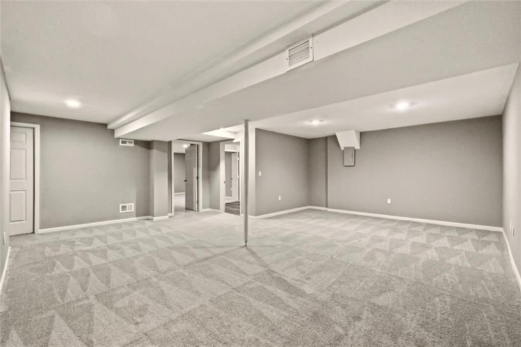 10752 Oakmont Street — photo 23