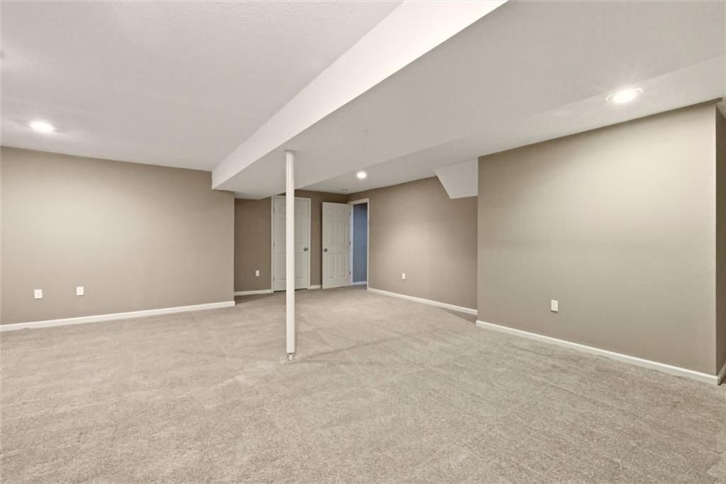 10752 Oakmont Street — photo 27