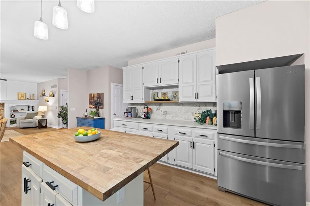 5124 Noble Street — photo 18