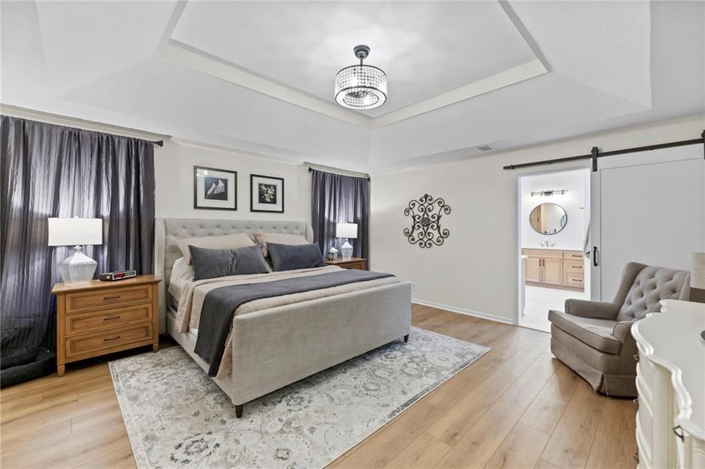 5124 Noble Street — photo 30