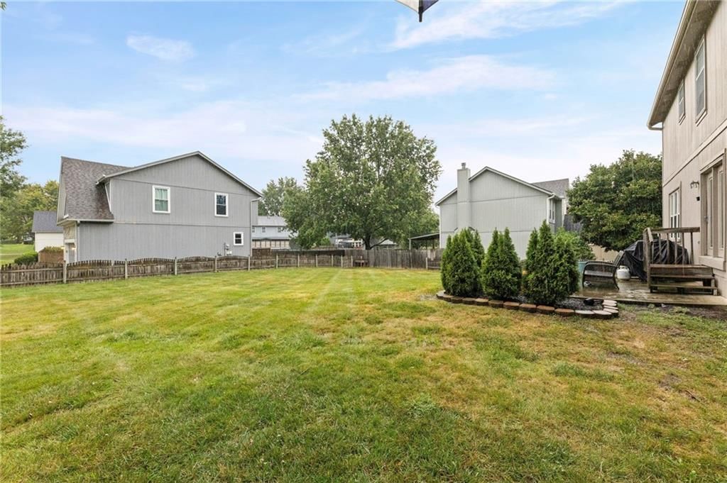 5124 Noble Street — photo 41