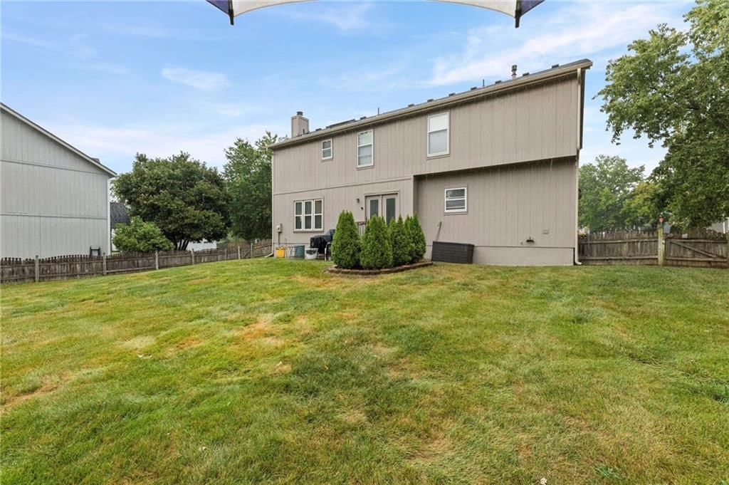 5124 Noble Street — photo 42