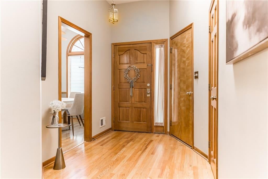 12107 Slater Street — photo 5