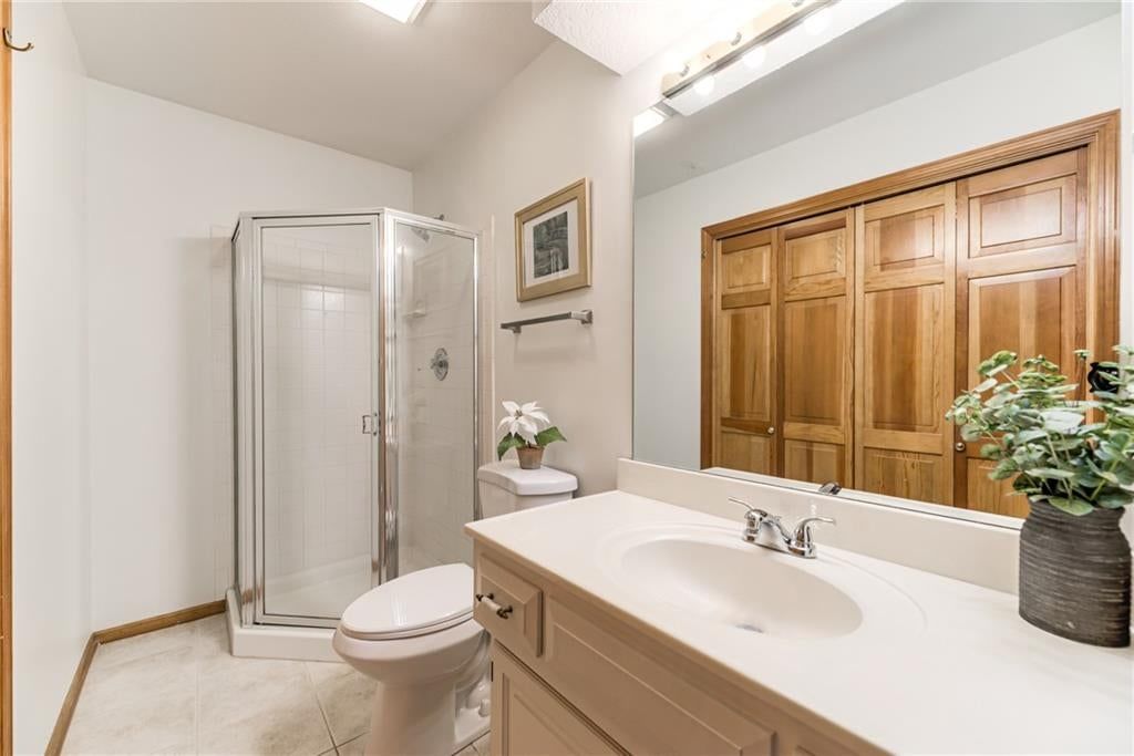 12107 Slater Street — photo 36
