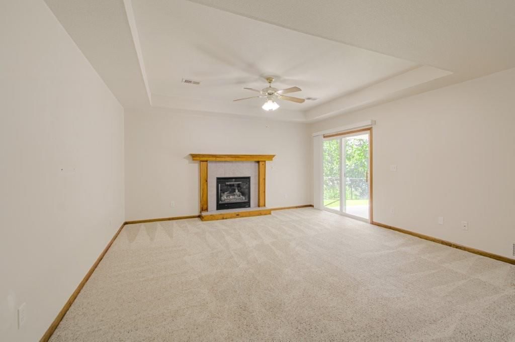 Photo 4 of 26, 603 Creek Ridge Drive, Grain Valley, MO 64029