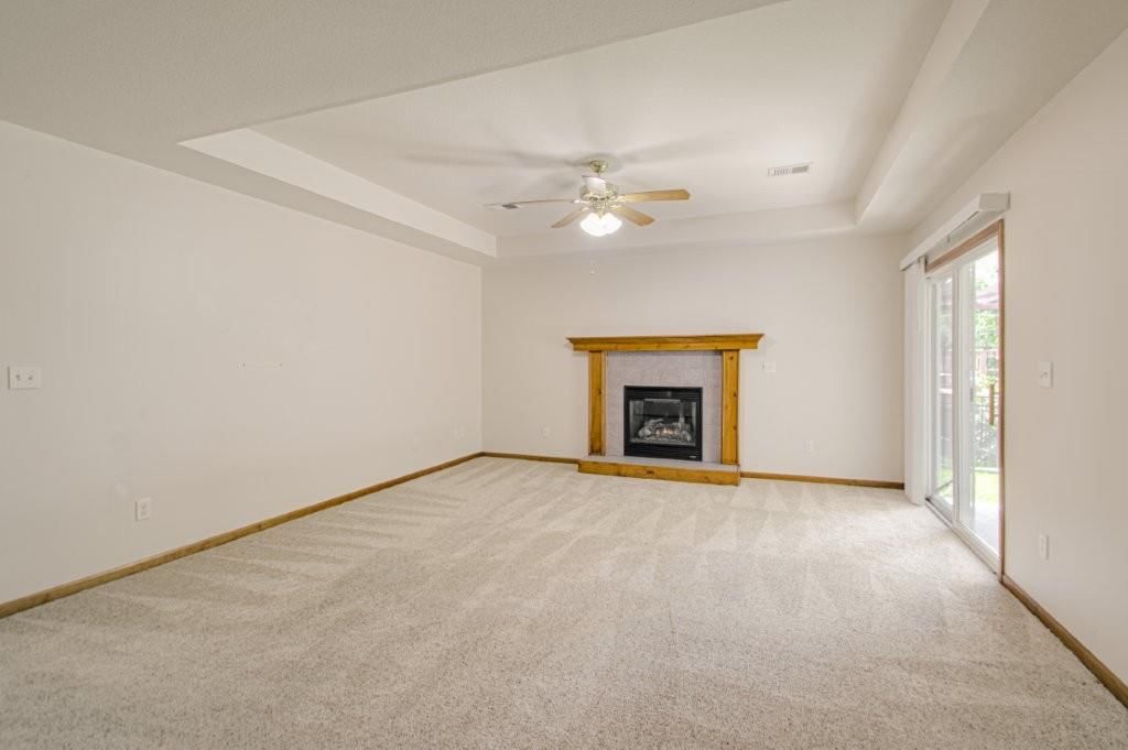 603 Creek Ridge Drive, Grain Valley, MO