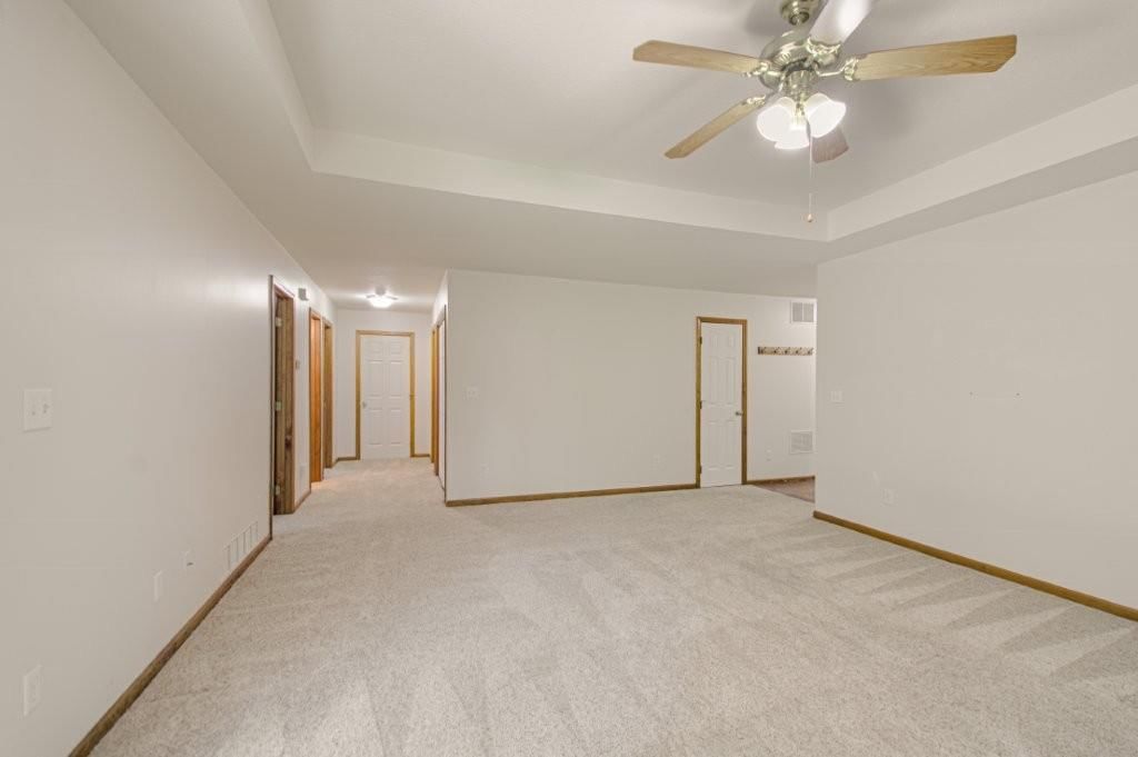 Photo 6 of 26 - 603 Creek Ridge Drive, Grain Valley, MO 64029