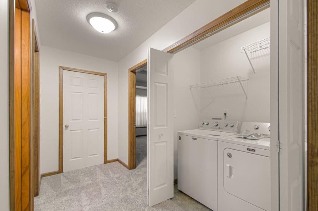 Photo 20 of 26 - 603 Creek Ridge Drive, Grain Valley, MO 64029