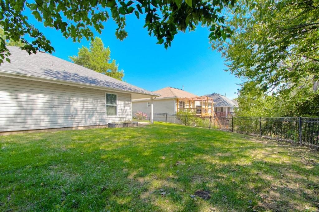 Photo 25 of 26 - 603 Creek Ridge Drive, Grain Valley, MO 64029