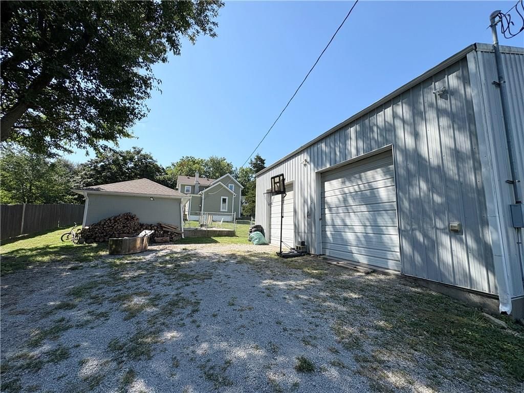 805 W Main Street — photo 6