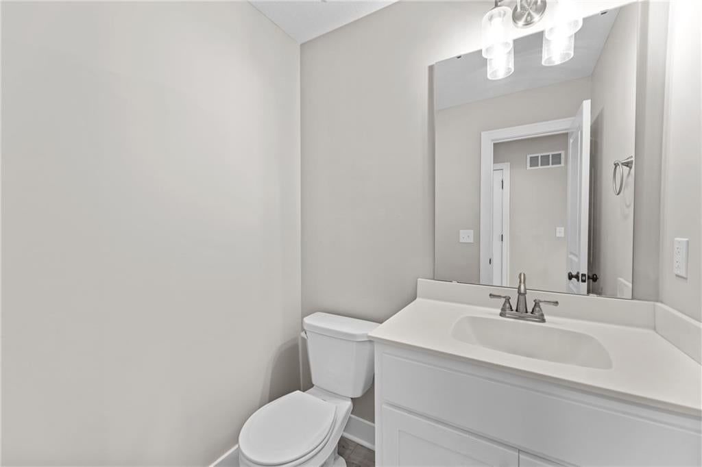 506 W Lawrence Street — photo 9