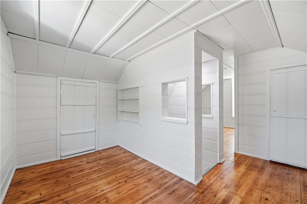 5342 Foster Street — photo 15
