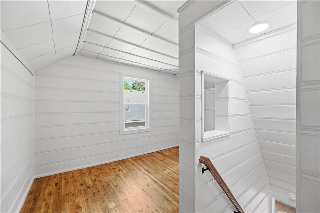 5342 Foster Street — photo 17